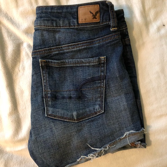 Women’s American Eagle shorts - Picture 3 of 3